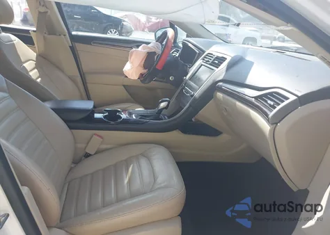 2014 Ford Fusion Hybrid Se из США, поврежденный, VIN 3FA6P0LU2ER204834